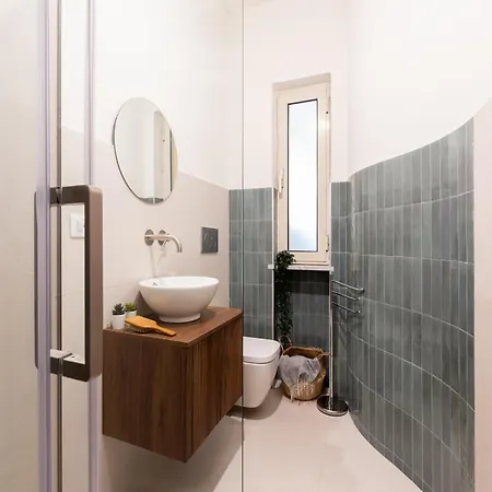 Apartment The Rent - Large A Few Steps From The Trevi Fountain